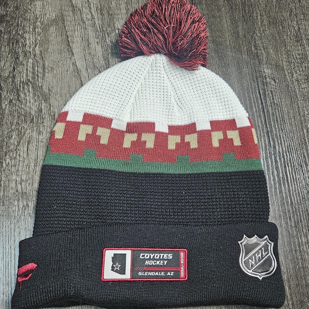 Arizona Coyotes Fanatics Authentic Pro Kachina Cuffed Pom Knit Beanie NHL New